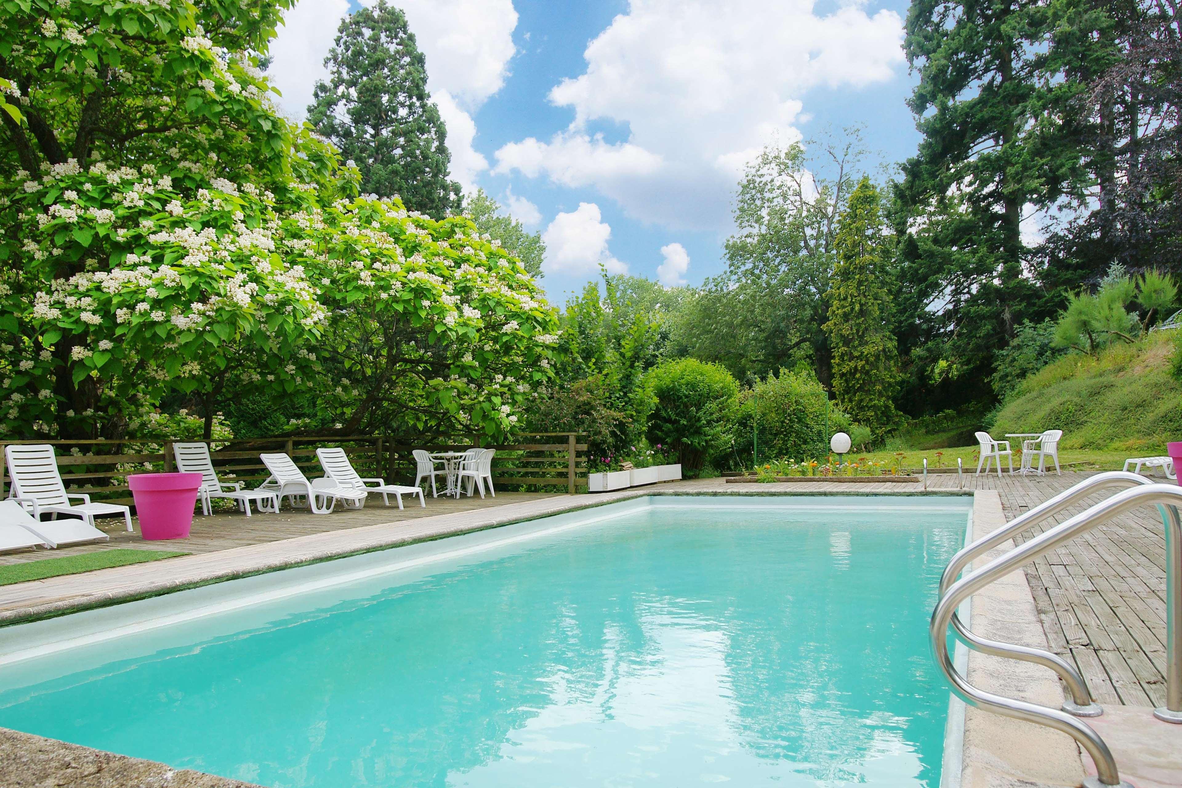 Domaine La Gentilhommiere Hotel Satillieu ภายนอก รูปภาพ