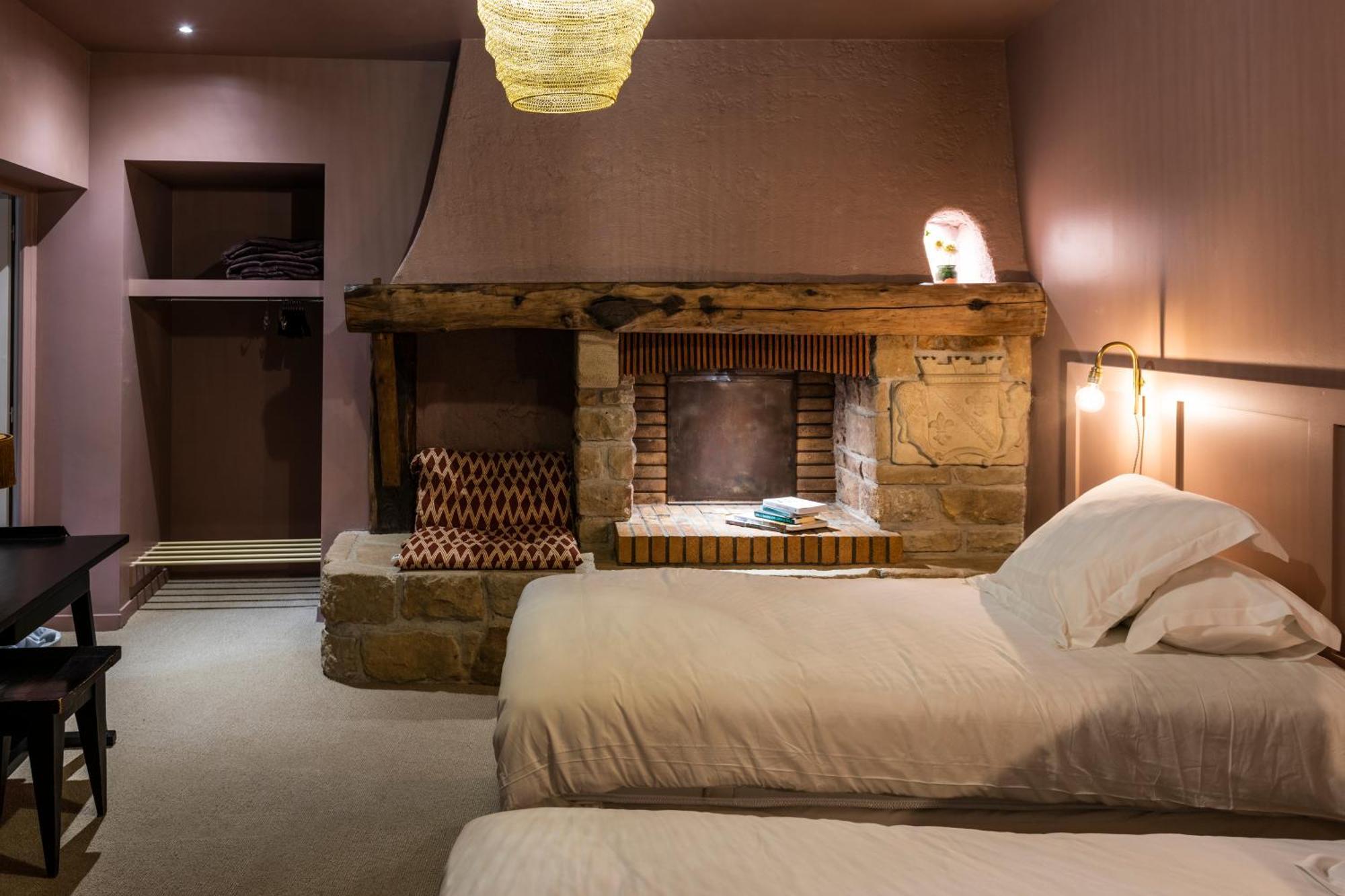 Domaine La Gentilhommiere Hotel Satillieu ภายนอก รูปภาพ